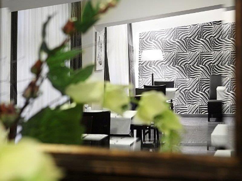 Hotel Elysee 4*