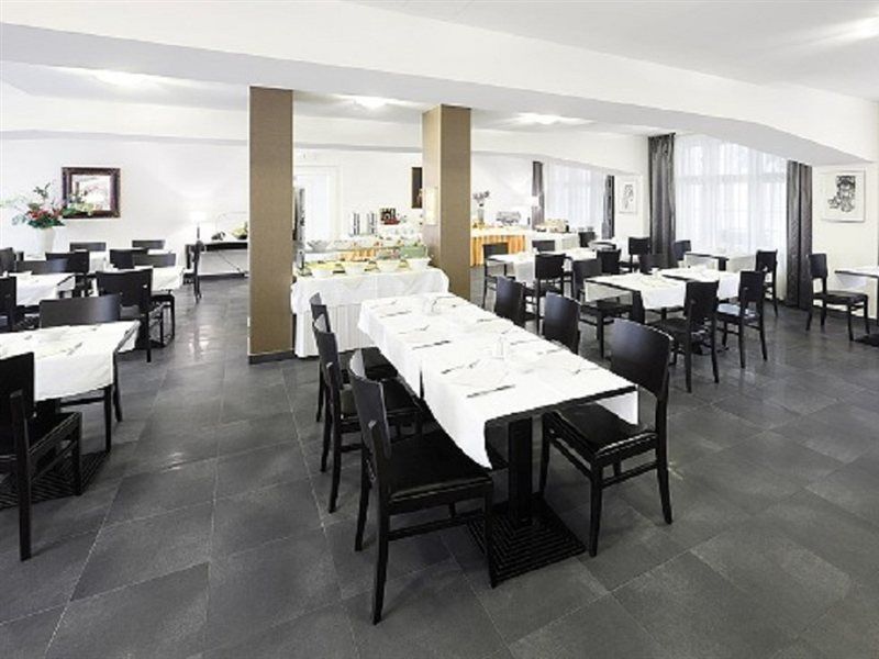 Elysee Hotel 4*