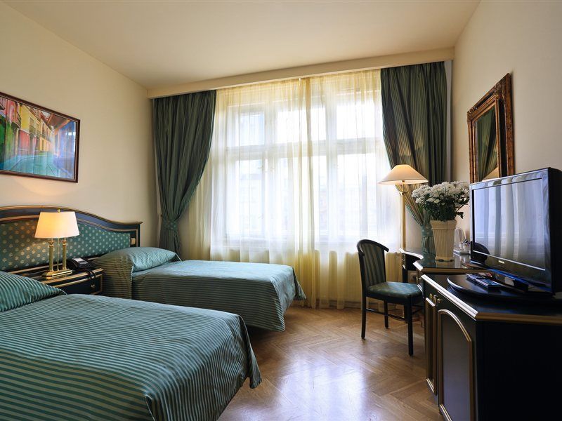 Hotel Elysee 4*