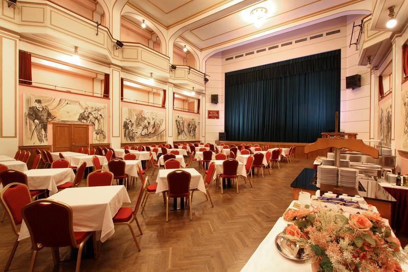 Elysee 4* Prague